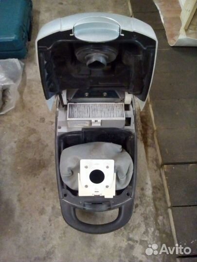 Продам пылесосы на запчасти или под ремонт