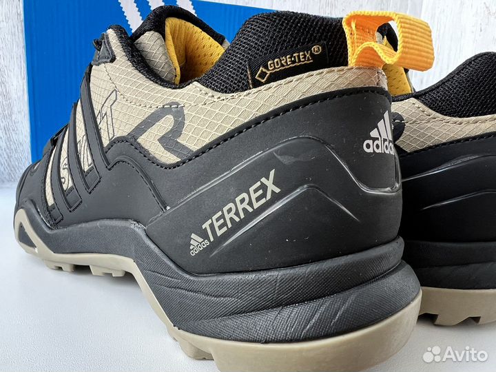 Кроссовки Adidas Terrex Swift хакки