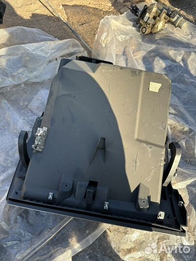 Бардачок LADA Vesta