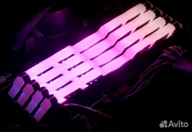 16Gb DDR4 3600MHz HP V8 RGB (7EH93AA)