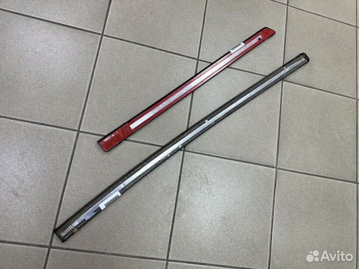 Молдинг двери с хромом Лада Калина седан Kalina