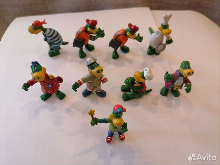 Игрушки из киндера