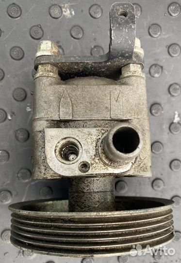 Насос гидроусилителя Вольво S80 2.5л