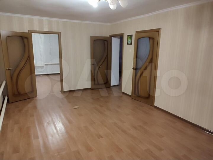 1-к. квартира, 42 м², 1/2 эт.