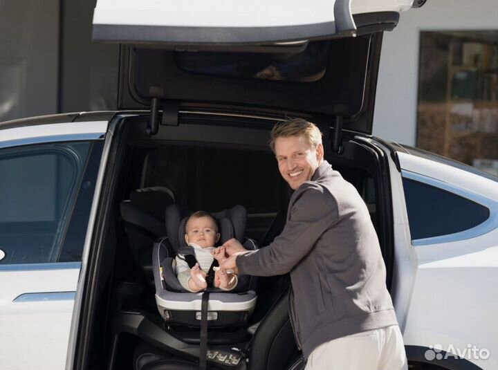 Автокресло BeSafe iZi Twist B i-Size