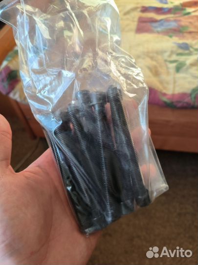 Болты ГБЦ - Victor Reinz - 14-32052-01