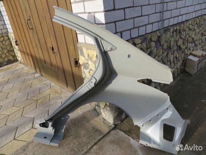 Крыло заднее правое Hyundai Elantra 5 (MD)