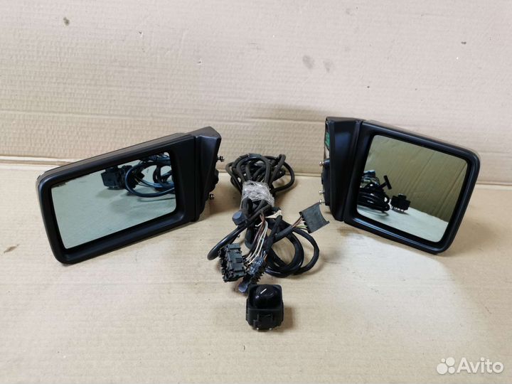 Комплект электро зеркал на Mercedes W124