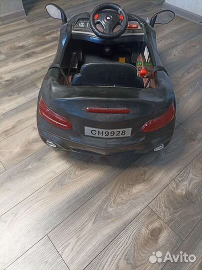 Машинка для детей на аккумуляторе