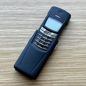 Nokia 8910