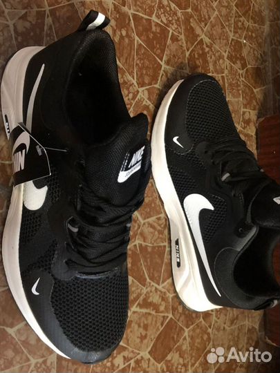 Кроссовки nike