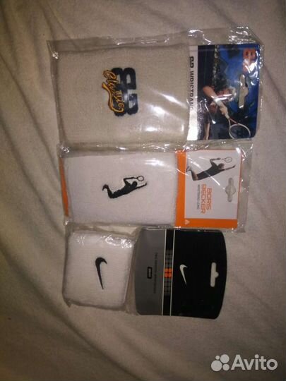 Повязка на запястье спортивная