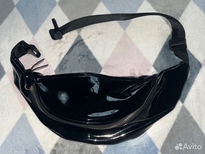Поясная сумка