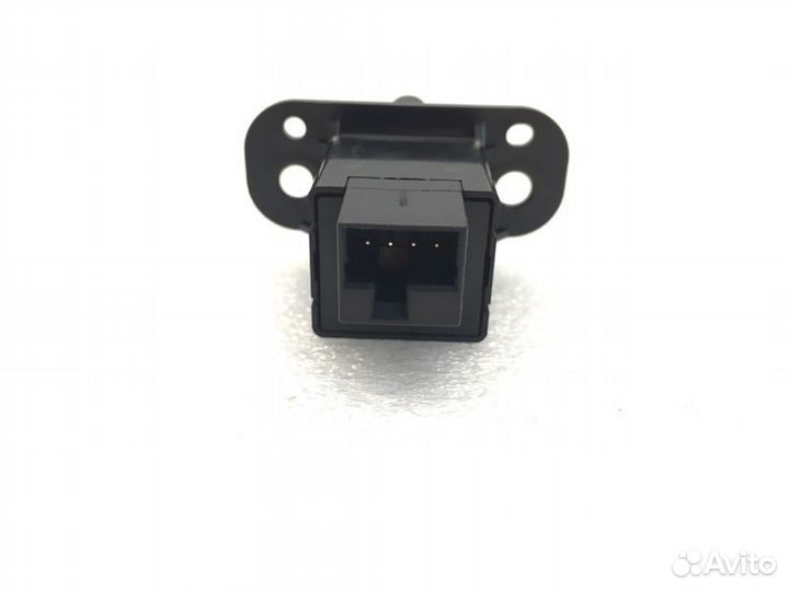 Кнопка аварийной сигнализации Chevrolet Cruze