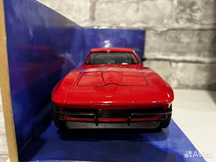 Сhevrolet Сorvette С2 Sting Ray 1/24 Jada