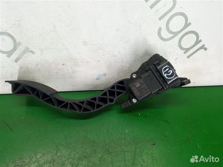 Педаль газа Mazda Axela bkeap