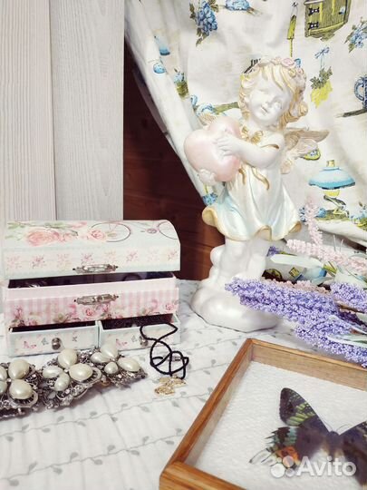 Статуэтка ангел