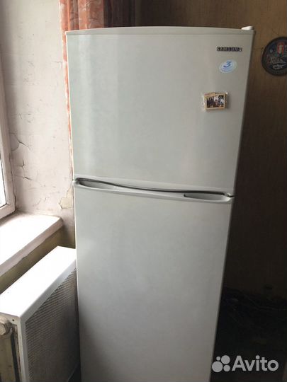 Холодильник samsung