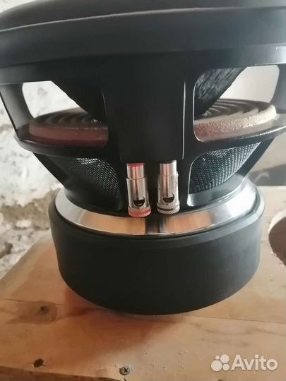 Сабвуфер AZ-13