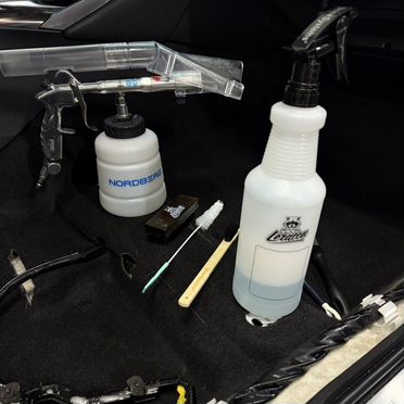 Перетяжка потолка автомобиля