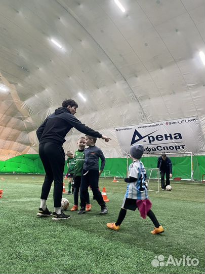 Тренер по футболу