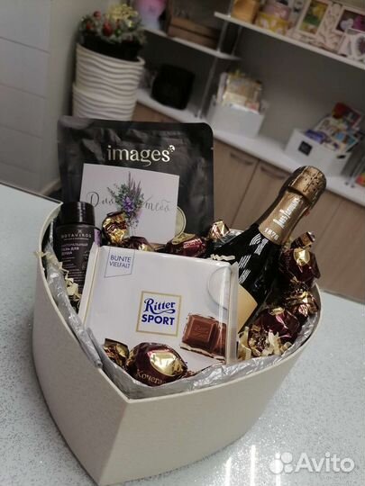 Подарочный бокс