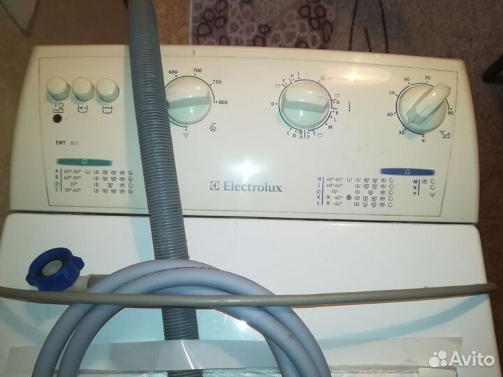 Стиральная машина с вертикальной загрузкой