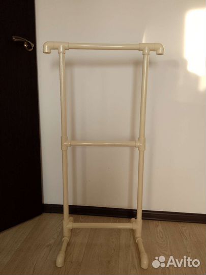 Вешалка для одежды напольная