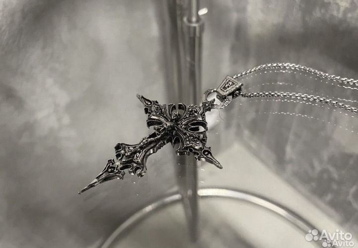 Подвеска крест opium y2k