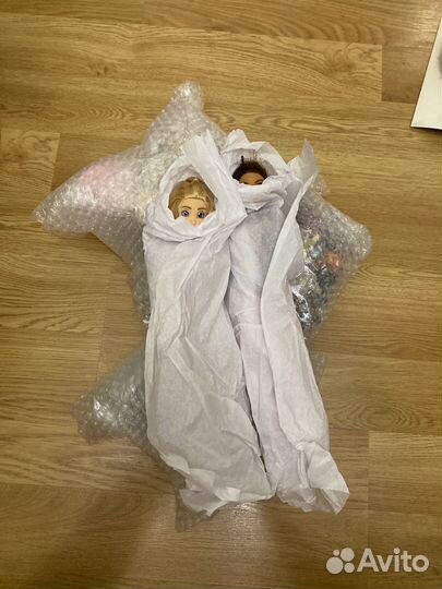 2 куклы и фигурки