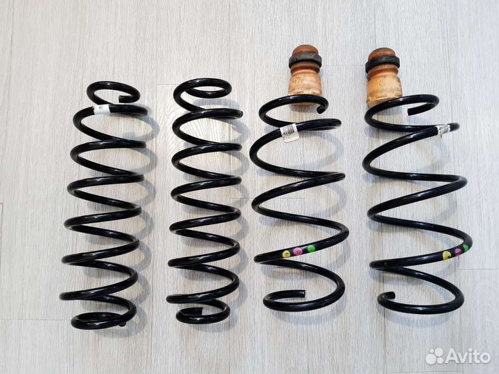 Пружина подвески передняя оригинал VW Skoda