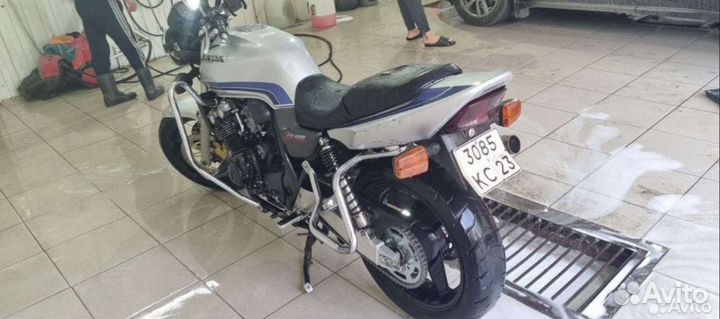 Мотоцикл honda CB 400 Super Four