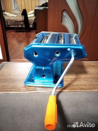 Лапшерезка-тестораскатка Ampia 150