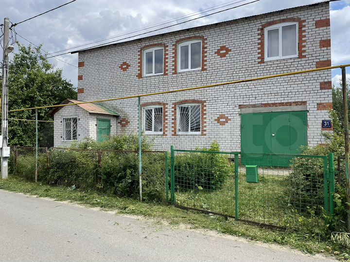 Коттедж 174 м² на участке 4,4 сот.