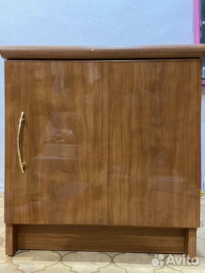 Шкафчик полка