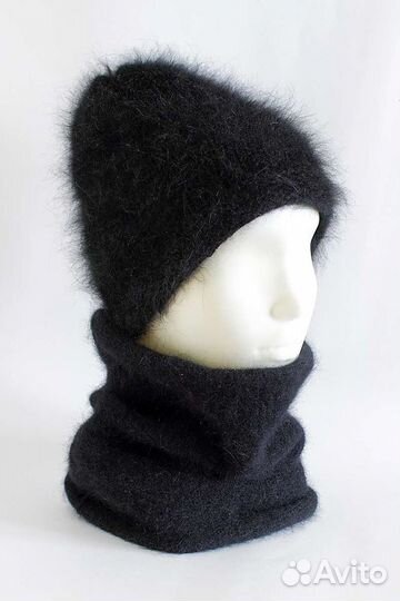 Новая вязаная шапка и снуд из пуха