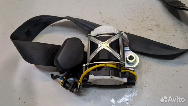 Ремень безопасности Skoda Fabia, 2013