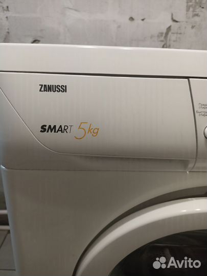 Стиральная машина zanussi