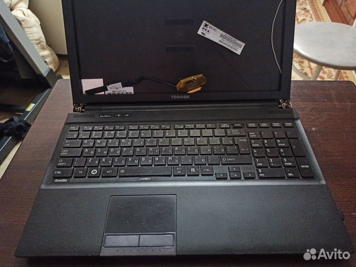 Ноутбук Toshiba