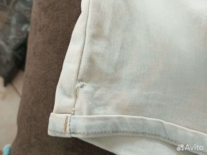 Джинсовые шорты