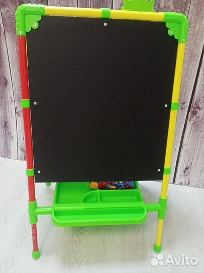 Мольберт детский двухсторонний