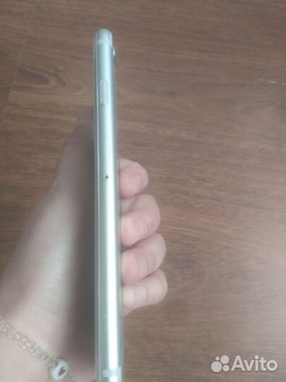 iPhone 6, 64 ГБ
