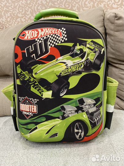 Школьный рюкзак