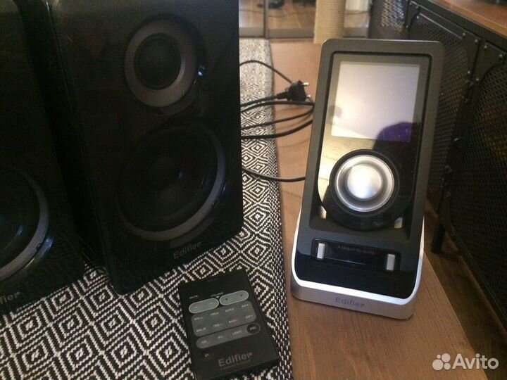 Edifier s730