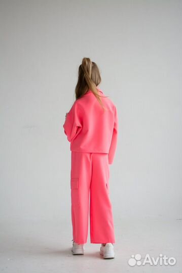 Костюм нарядный для девочки 134 140