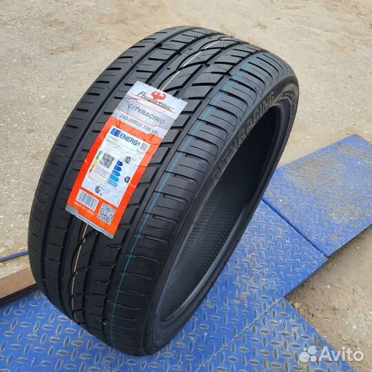 Powertrac CityRacing 285/35 R22 106V