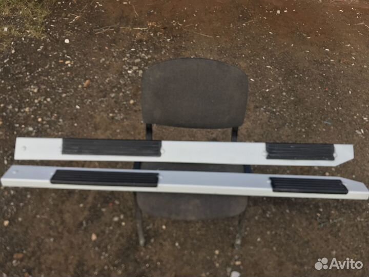 Подножки порогов на Nissan Terrano (с 2013 года)