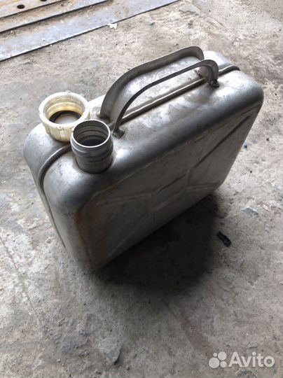 Канистра 10 л