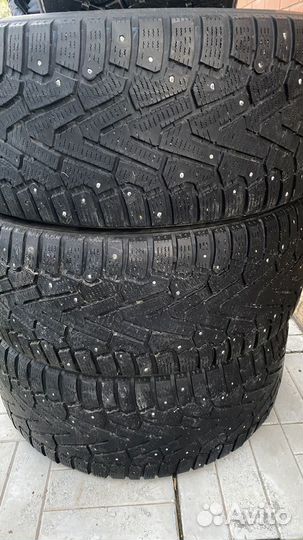 Pirelli Ice Zero 255/50 R19