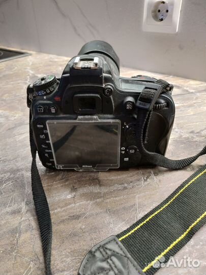 Продается зеркалка Nikon D610 с объективом